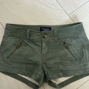 American eagle camo cargo shorts